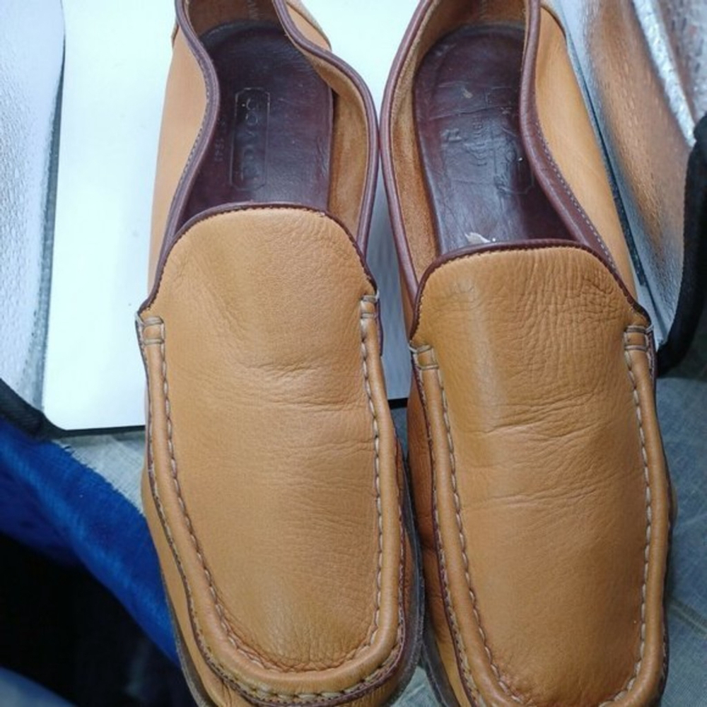 Vintage Coach Leather‎ Loafers Italy 9.5 B